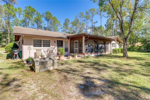 House in Dunnellon, Florida 2 bedrooms, 132.39 sq.m. № 2200242 - photo 30
