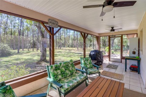 House in Dunnellon, Florida 2 bedrooms, 132.39 sq.m. № 2200242 - photo 6