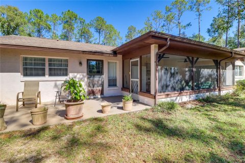 House in Dunnellon, Florida 2 bedrooms, 132.39 sq.m. № 2200242 - photo 5