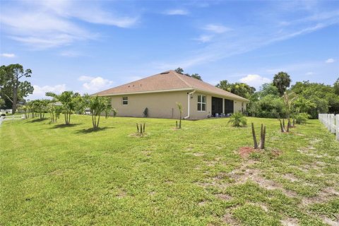 Villa ou maison à vendre à North Port, Floride: 4 chambres, 210.42 m2 № 2197971 - photo 27