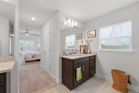 Villa ou maison à vendre à North Port, Floride: 4 chambres, 210.42 m2 № 2197971 - photo 22