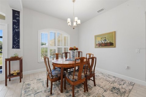 Villa ou maison à vendre à North Port, Floride: 4 chambres, 210.42 m2 № 2197971 - photo 10