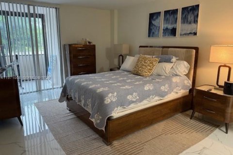 Condominio en venta en Pompano Beach, Florida, 2 dormitorios, 95.22 m2 № 2032883 - foto 8