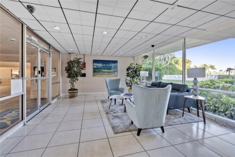 Condominio en venta en Pompano Beach, Florida, 2 dormitorios, 95.22 m2 № 2032883 - foto 25