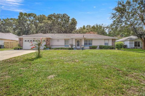 Casa en Ocala, Florida 3 dormitorios, 130.06 m2 № 2106286