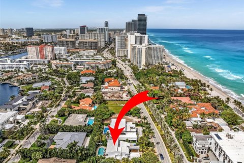 House in Golden Beach, Florida 4 bedrooms, 327.02 sq.m. № 1985474 - photo 7