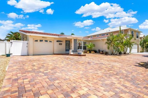 Casa en venta en New Port Richey, Florida, 3 dormitorios, 169.83 m2 № 1858343 - foto 5