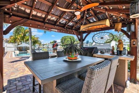 Casa en venta en New Port Richey, Florida, 3 dormitorios, 169.83 m2 № 1858343 - foto 11