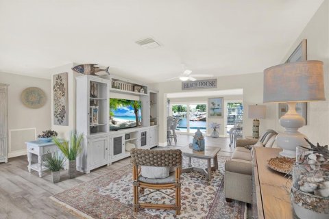 Casa en venta en New Port Richey, Florida, 3 dormitorios, 169.83 m2 № 1858343 - foto 18