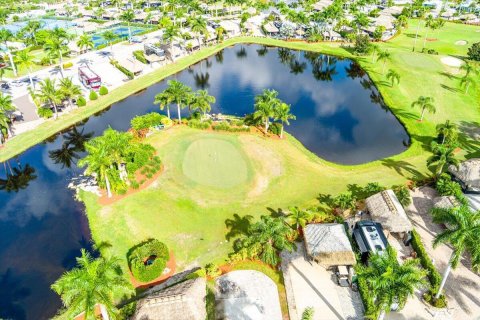 Commercial property in Port St. Lucie, Florida № 2081760 - photo 23