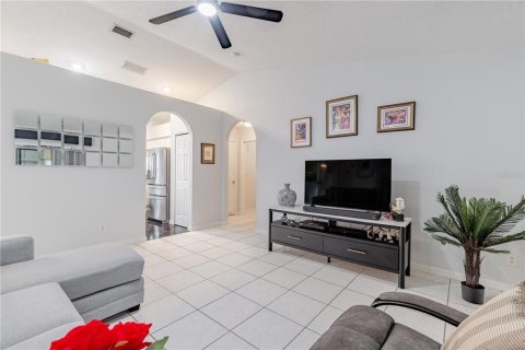 Villa ou maison à vendre à Tavares, Floride: 3 chambres, 194.63 m2 № 2314835 - photo 12