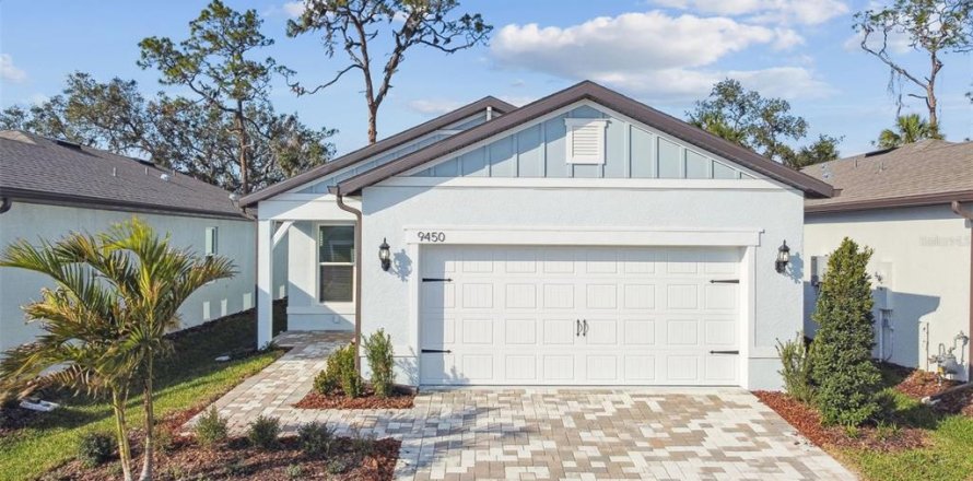 House in Parrish, Florida 2 bedrooms, 130.53 sq.m. № 1547035