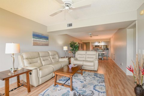 Copropriété à louer à Vero Beach, Floride: 2 chambres, 110.37 m2 № 2083344 - photo 16