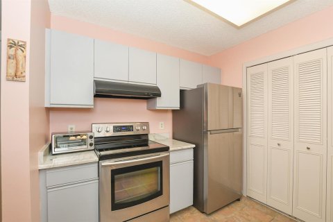 Copropriété à louer à Vero Beach, Floride: 2 chambres, 110.37 m2 № 2083344 - photo 9
