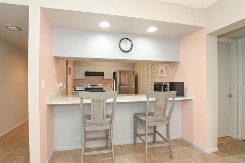 Copropriété à louer à Vero Beach, Floride: 2 chambres, 110.37 m2 № 2083344 - photo 11