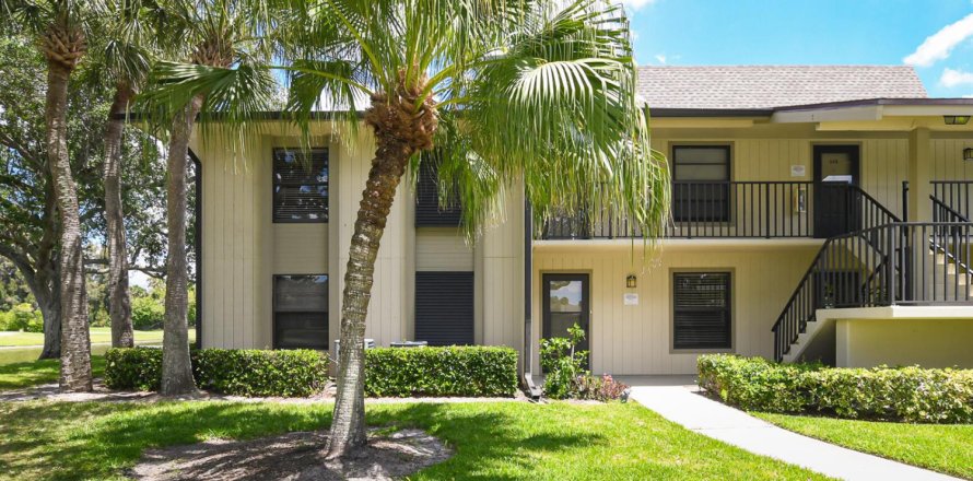 Condo à Vero Beach, Floride, 2 chambres  № 2083344