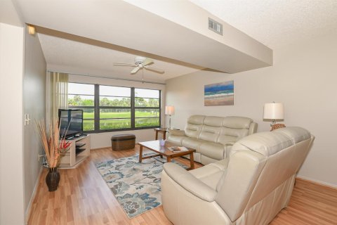 Copropriété à louer à Vero Beach, Floride: 2 chambres, 110.37 m2 № 2083344 - photo 14