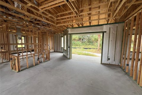 House in North Port, Florida 3 bedrooms, 168.25 sq.m. № 1812831 - photo 4