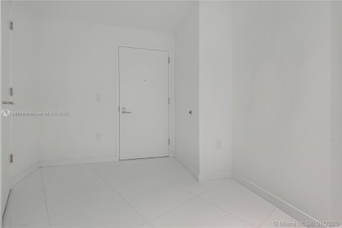 Купить кондоминиум в Майами, Флорида 1 спальня, 94.57м2, № 2054957 - фото 15