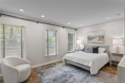 Villa ou maison à vendre à Tampa, Floride: 5 chambres, 412.76 m2 № 2431107 - photo 24