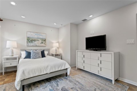 Villa ou maison à vendre à Tampa, Floride: 5 chambres, 412.76 m2 № 2431107 - photo 23