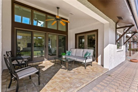 Villa ou maison à vendre à Tampa, Floride: 5 chambres, 412.76 m2 № 2431107 - photo 10