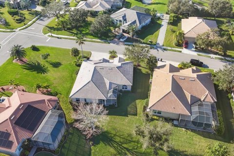Villa ou maison à vendre à Sarasota, Floride: 4 chambres, 223.15 m2 № 1416818 - photo 14