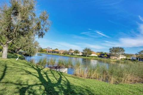 Villa ou maison à vendre à Sarasota, Floride: 4 chambres, 223.15 m2 № 1416818 - photo 12