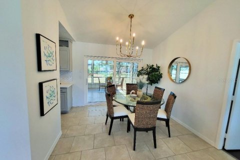 Villa ou maison à vendre à Port Charlotte, Floride: 2 chambres, 97.55 m2 № 1765804 - photo 3