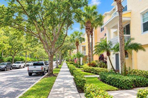 Condo in Jupiter, Florida, 2 bedrooms № 2405997 - photo 23