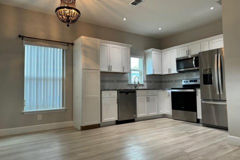 Casa en venta en Sanford, Florida, 2 dormitorios, 74.32 m2 № 1690409 - foto 3