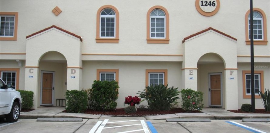 Townhouse in Punta Gorda, Florida 2 bedrooms, 107.21 sq.m. № 1773903