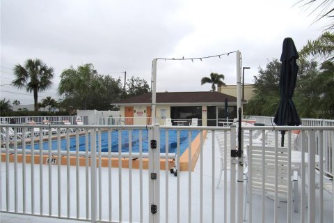 Townhouse in Punta Gorda, Florida 2 bedrooms, 107.21 sq.m. № 1773903 - photo 29