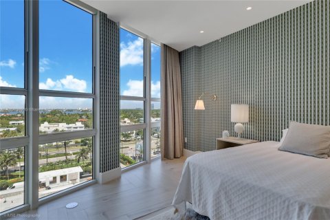 Condominio en venta en Bal Harbour, Florida, 4 dormitorios, 271.09 m2 № 1748020 - foto 9