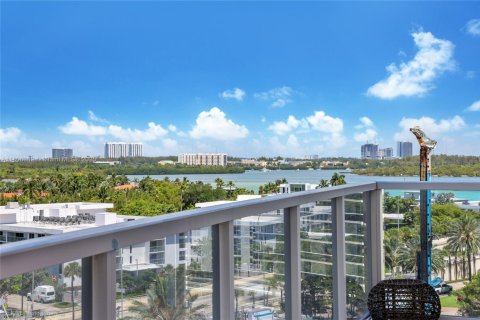 Condominio en venta en Bal Harbour, Florida, 4 dormitorios, 271.09 m2 № 1748020 - foto 23