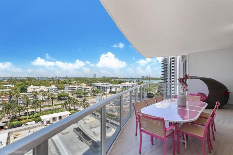 Condominio en venta en Bal Harbour, Florida, 4 dormitorios, 271.09 m2 № 1748020 - foto 25