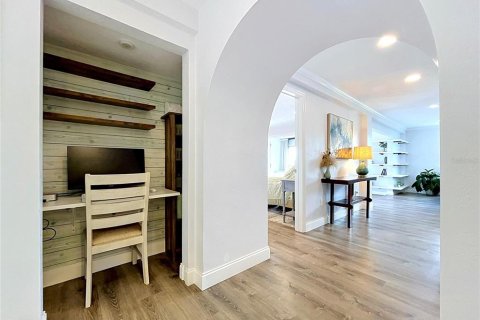 Copropriété à vendre à Saint Petersburg, Floride: 3 chambres, 144 m2 № 2215865 - photo 4