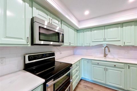 Copropriété à vendre à Saint Petersburg, Floride: 3 chambres, 144 m2 № 2215865 - photo 24