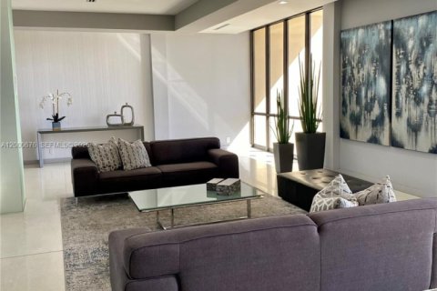 Condo in Aventura, Florida, 2 bedrooms  № 2068012