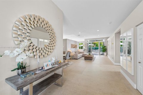 Casa en venta en Miramar, Florida, 4 dormitorios, 202.53 m2 № 1967055 - foto 3