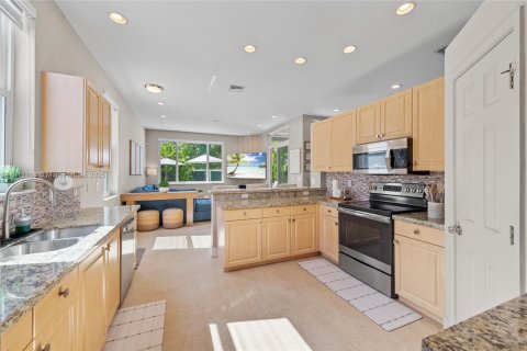 Casa en venta en Miramar, Florida, 4 dormitorios, 202.53 m2 № 1967055 - foto 17