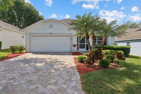 House in Clermont, Florida 3 bedrooms, 146.04 sq.m. № 1615885 - photo 3