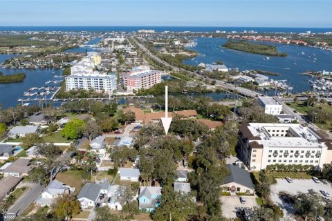 House in New Smyrna Beach, Florida 3 bedrooms, 118.64 sq.m. № 1548606 - photo 4