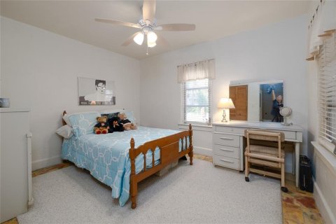 House in New Smyrna Beach, Florida 3 bedrooms, 118.64 sq.m. № 1548606 - photo 17