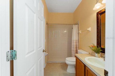 House in Eustis, Florida 5 bedrooms, 380.34 sq.m. № 1757971 - photo 29