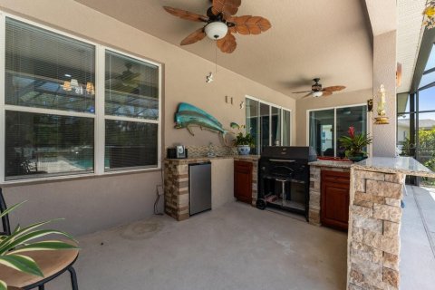 House in Eustis, Florida 5 bedrooms, 380.34 sq.m. № 1757971 - photo 21