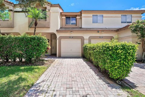 Townhouse in Boca Raton, Florida 3 bedrooms, 160.54 sq.m. № 2181476 - photo 7