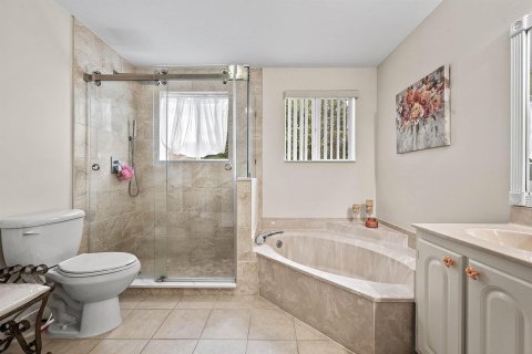 Townhouse in Boca Raton, Florida 3 bedrooms, 160.54 sq.m. № 2181476 - photo 26