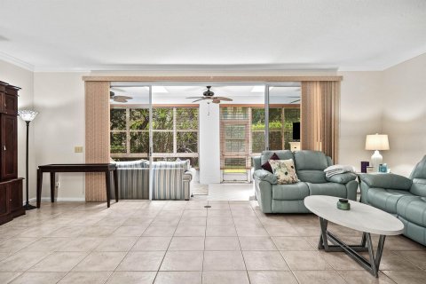 Townhouse in Boca Raton, Florida 3 bedrooms, 160.54 sq.m. № 2181476 - photo 17