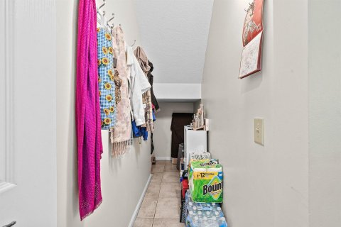 Townhouse in Boca Raton, Florida 3 bedrooms, 160.54 sq.m. № 2181476 - photo 14